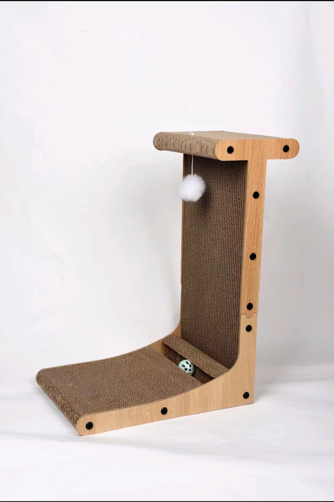 cat scratcher 